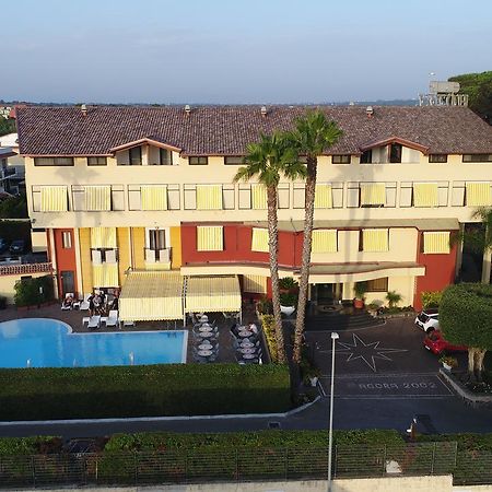 Hotel Agora Sure Hotel Collection By Best Western ラーゴ・パトリア エクステリア 写真
