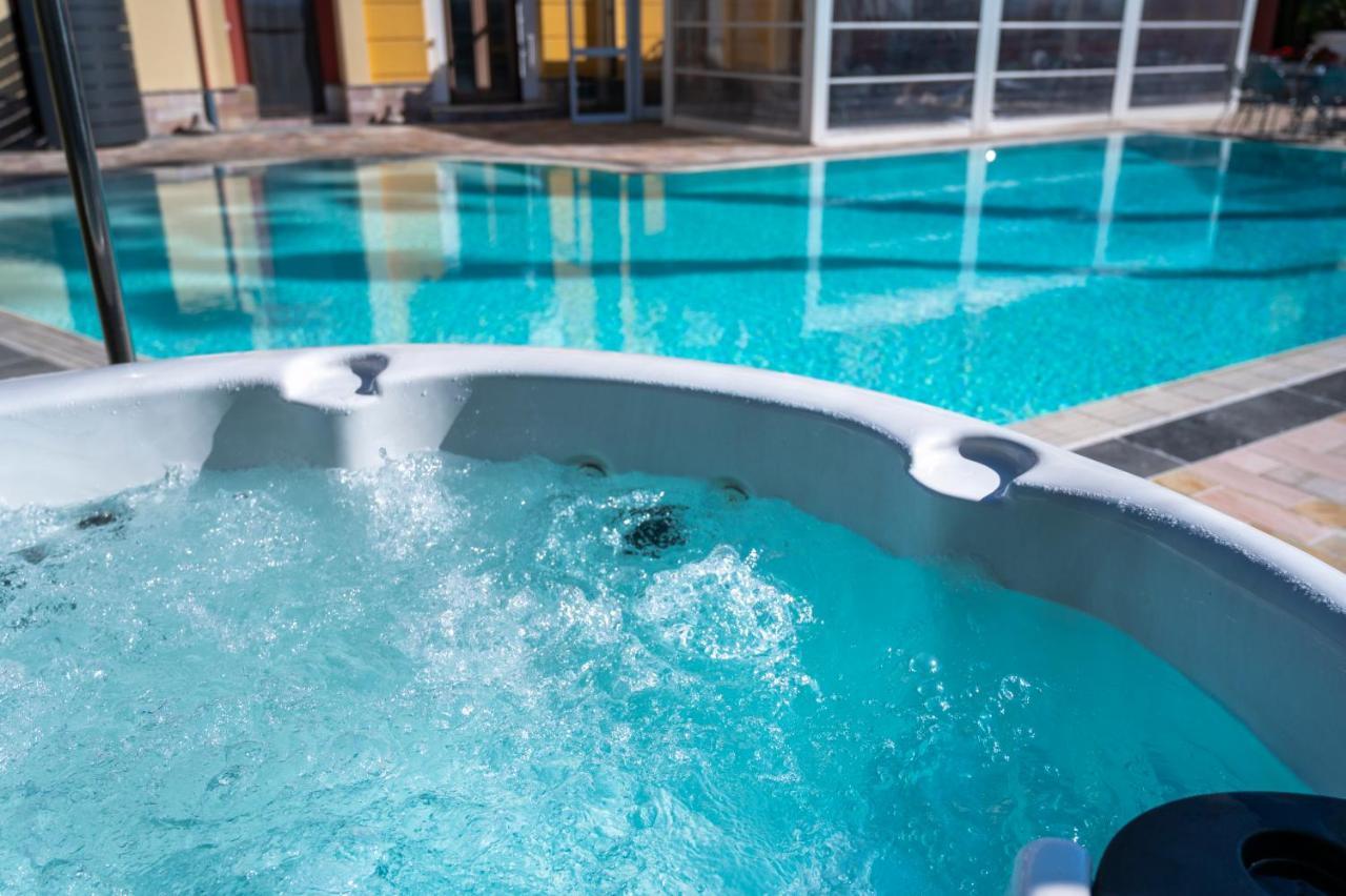 Hotel Agora Sure Hotel Collection By Best Western ラーゴ・パトリア エクステリア 写真