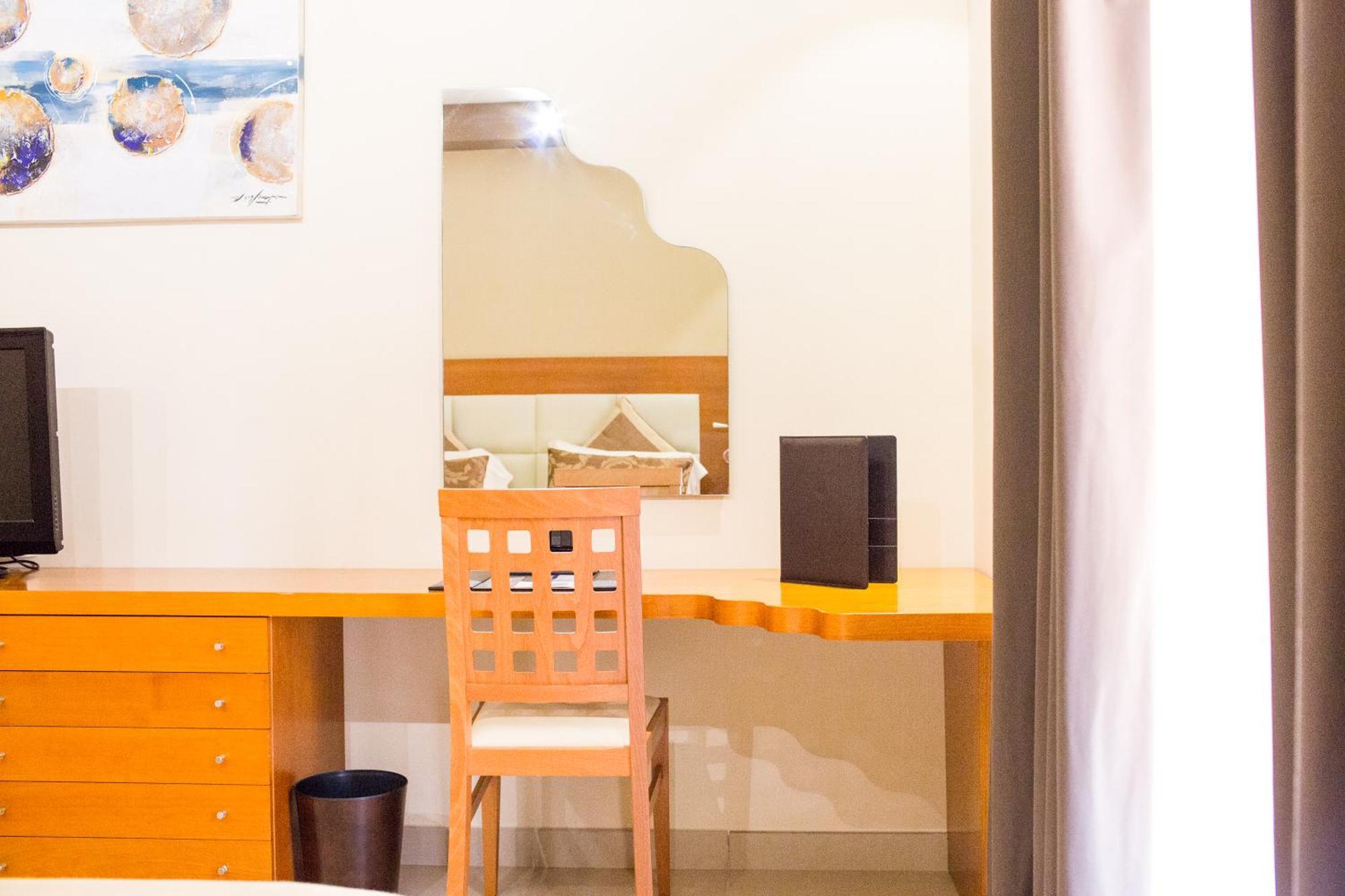 Hotel Agora Sure Hotel Collection By Best Western ラーゴ・パトリア 部屋 写真