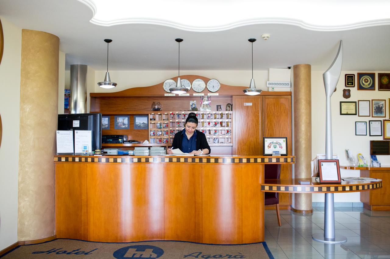 Hotel Agora Sure Hotel Collection By Best Western ラーゴ・パトリア エクステリア 写真