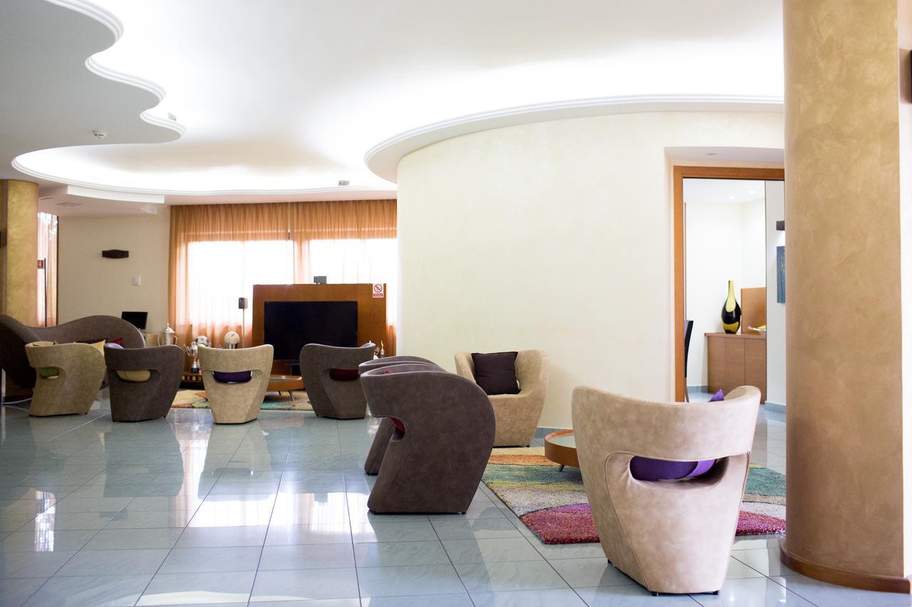 Hotel Agora Sure Hotel Collection By Best Western ラーゴ・パトリア エクステリア 写真